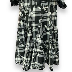 Vintage Alberto Makali‎ 2-Piece Set Size 4 6?wool blend lovely details on skirt